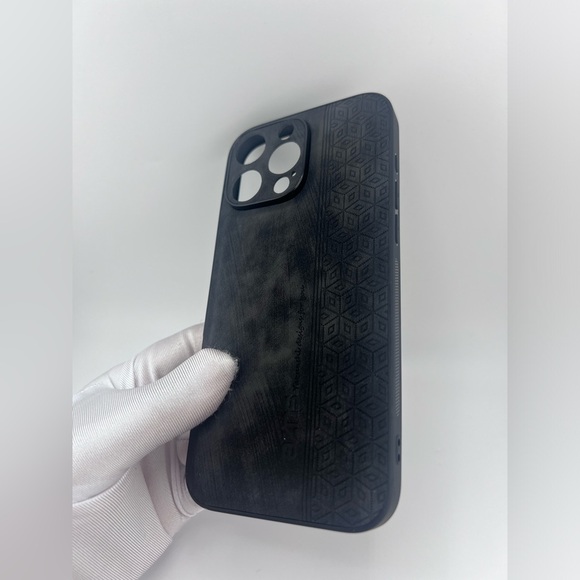 iPhone 16 Pro Max Case – Matte Black Faux Leather with Etched Geometric Design - Picture 5 of 5